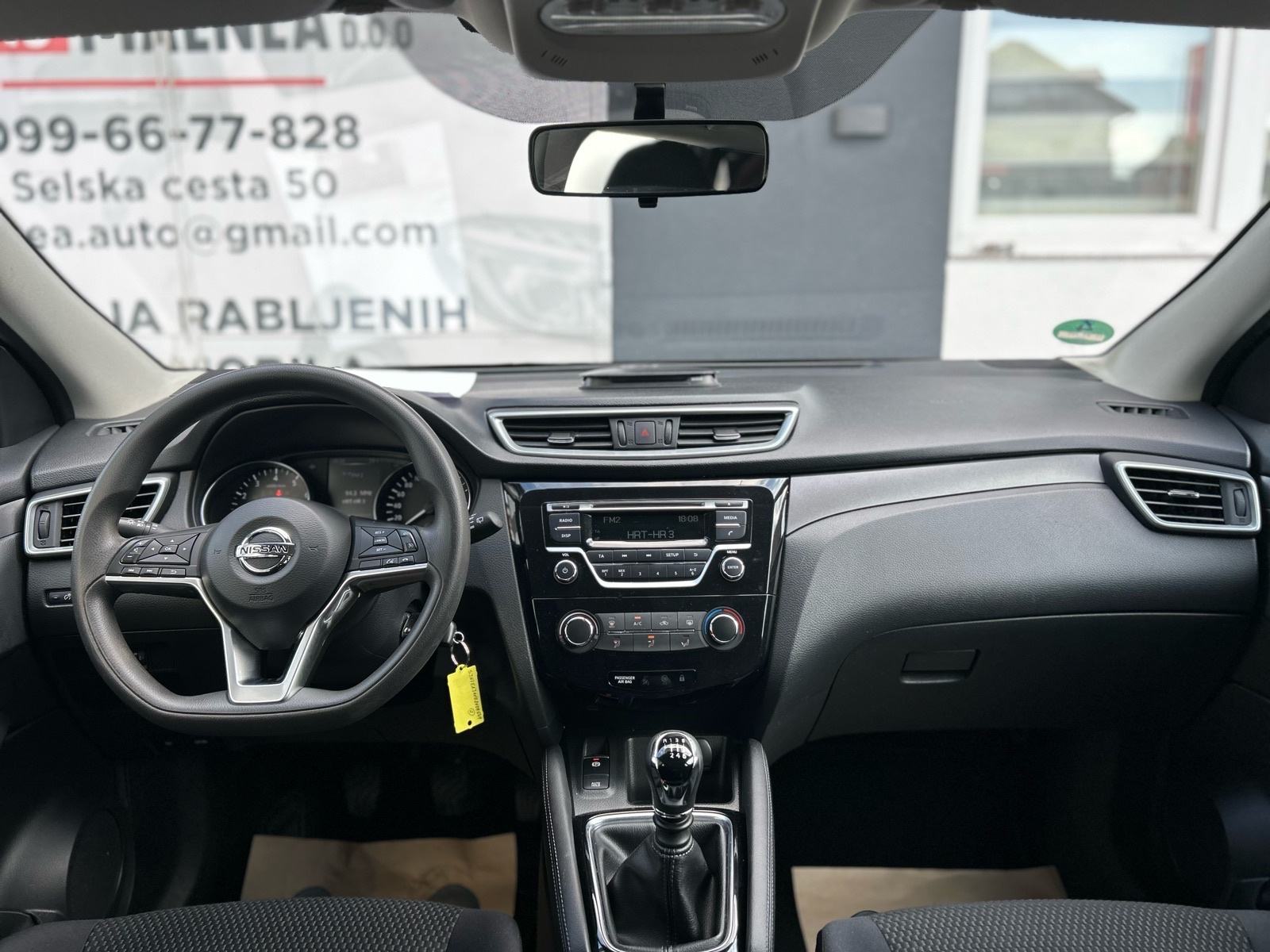 Nissan Qashqai 1,2 DIG-T 2017G. NOVI MODEL 122tkm TOP STANJE, fotografija 13
