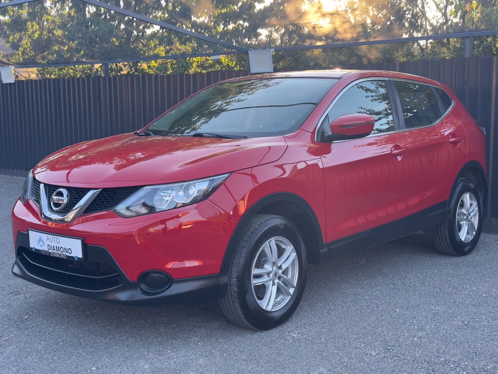 Nissan Qashqai 1,2 2017 TOP STANJE, fotografija 3