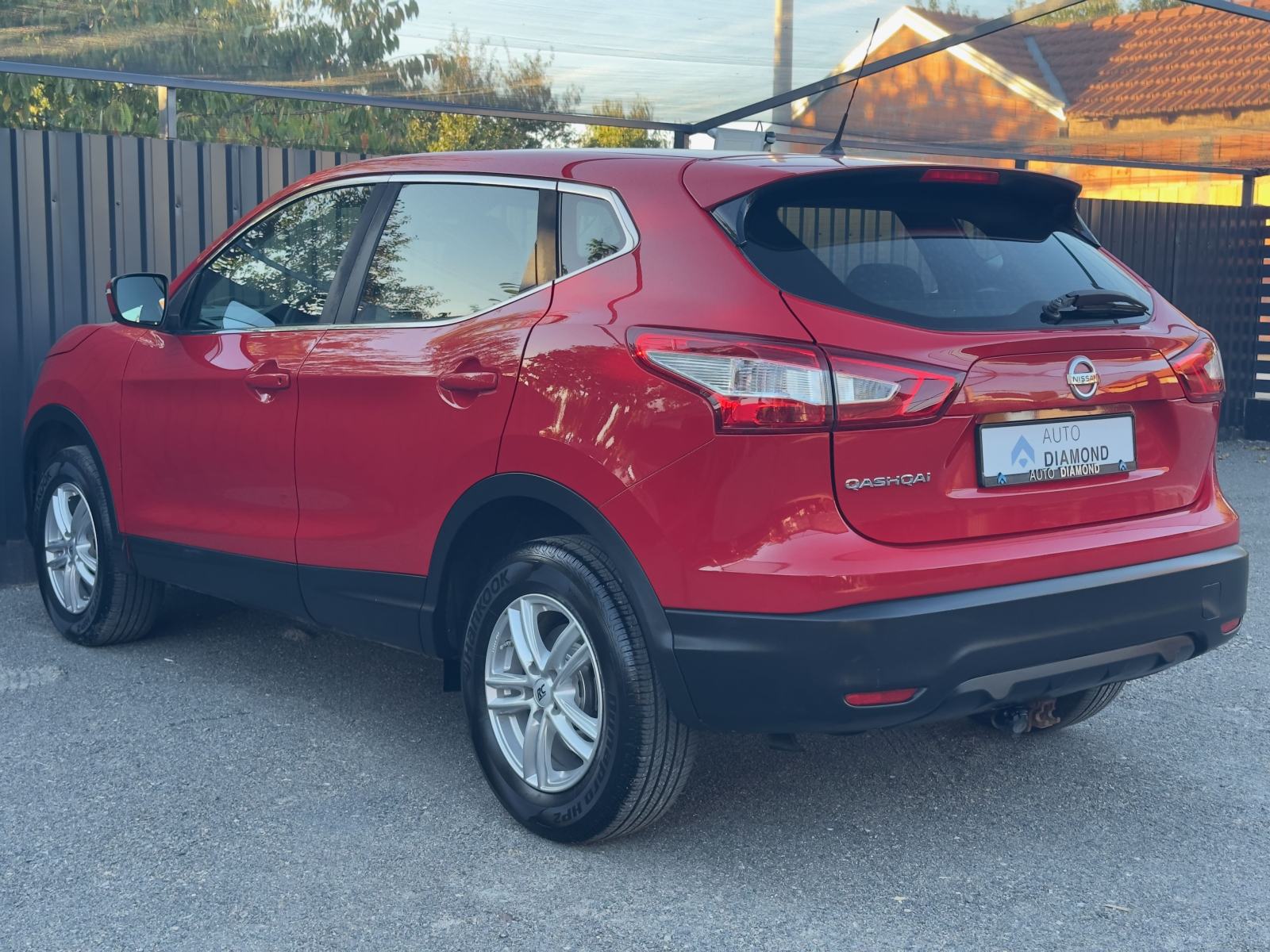 Nissan Qashqai 1,2 2017 TOP STANJE, fotografija 4