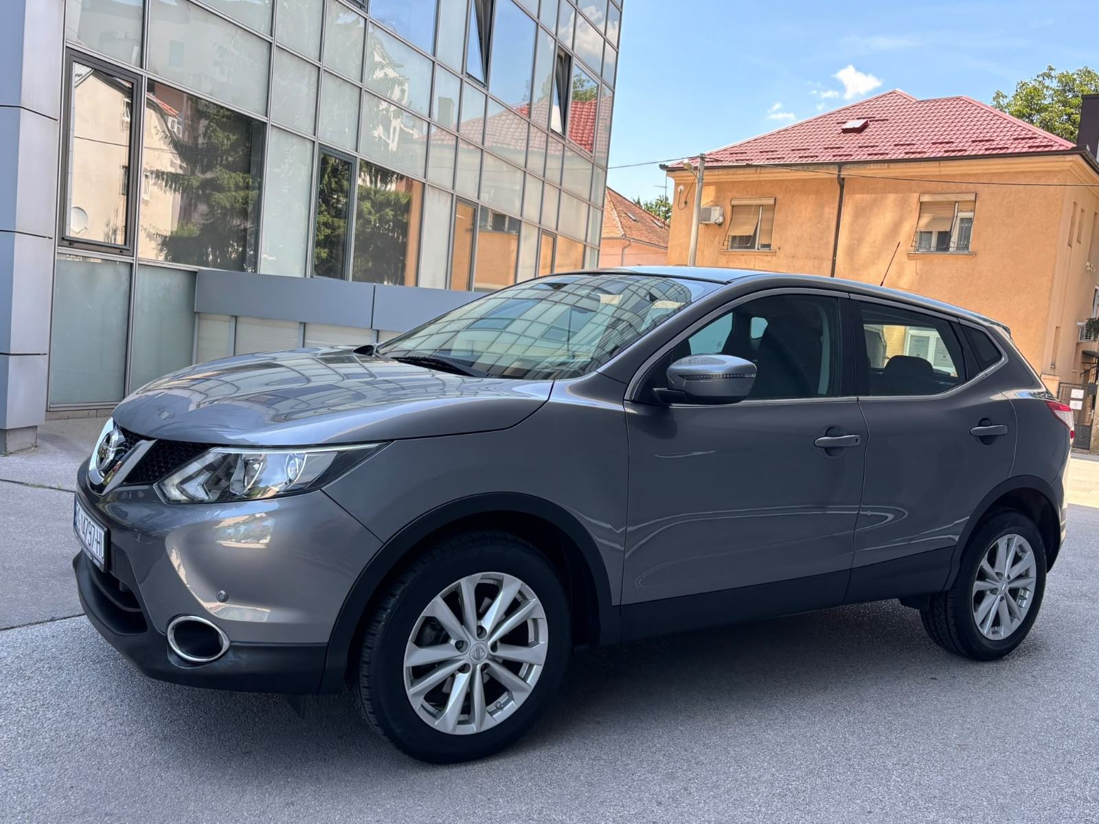 Nissan Qashqai 1,2 DIG-T X-Tronic automatik Samo 89 000km, fotografija 6