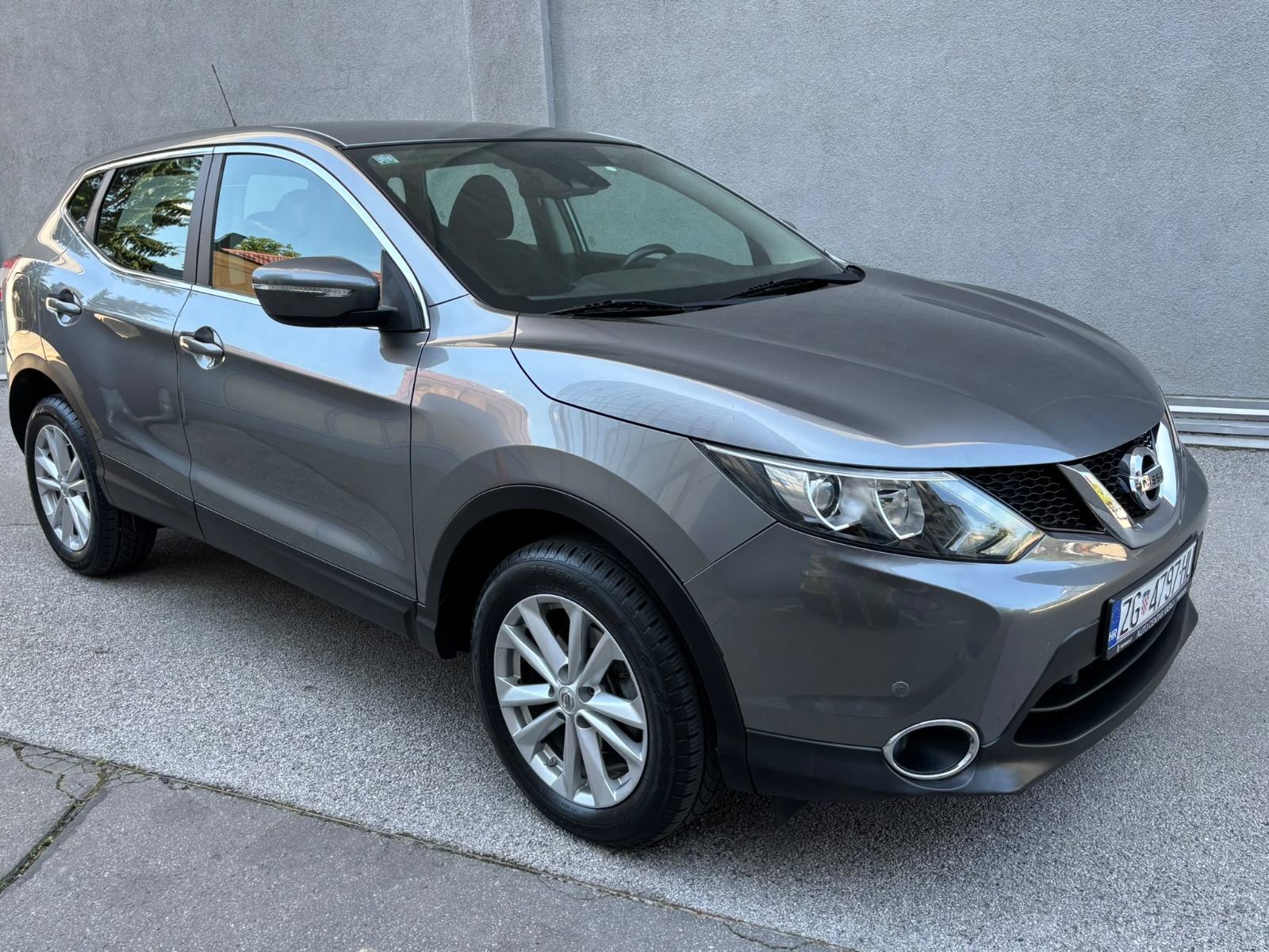 Nissan Qashqai 1,2 DIG-T X-Tronic automatik Samo 89 000km, fotografija 10