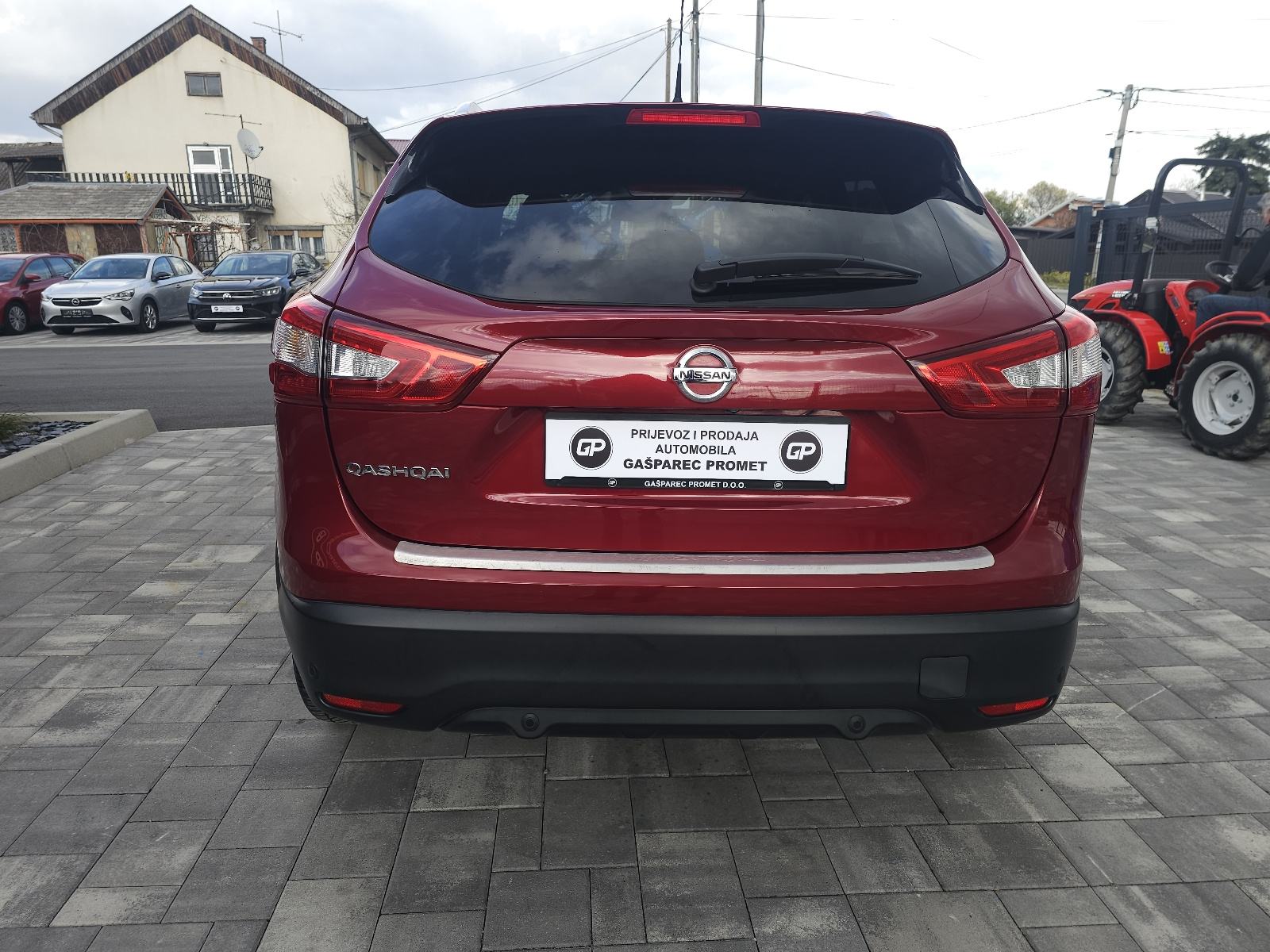 Nissan Qashqai 1,2 DIG-T X-Tronic, fotografija 5