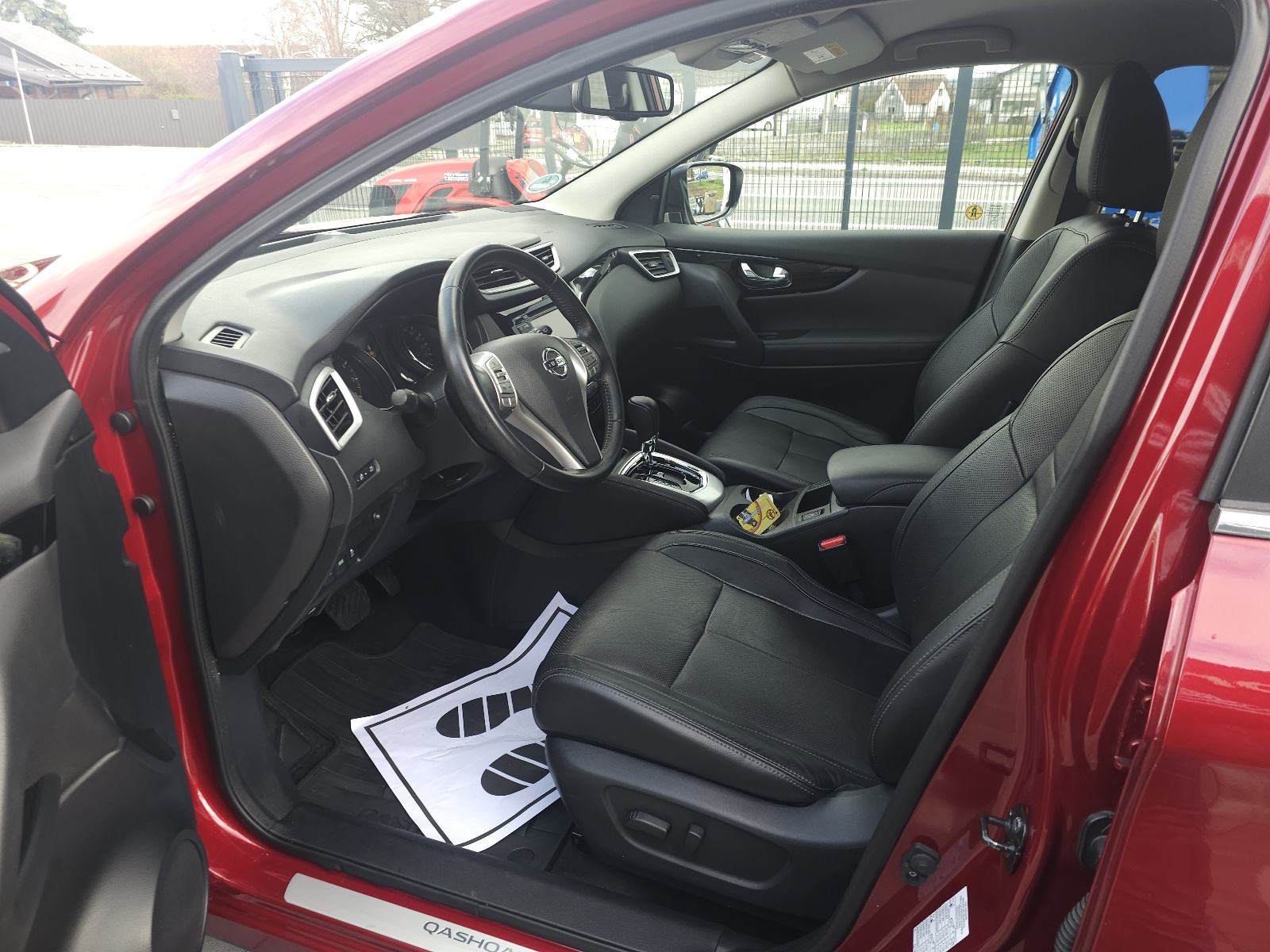 Nissan Qashqai 1,2 DIG-T X-Tronic, fotografija 13