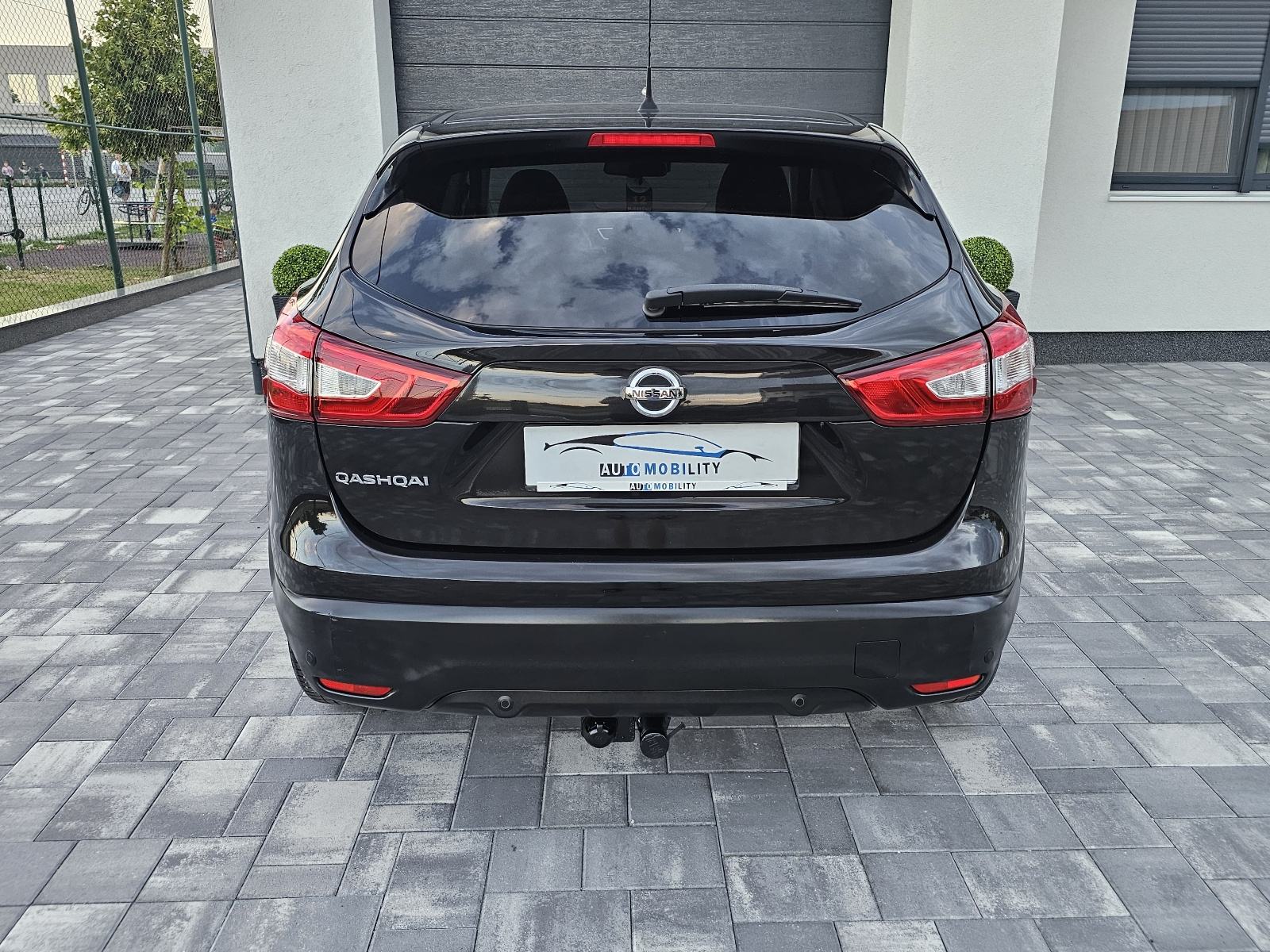 Nissan Qashqai 1,2 N-CONNECTA KAMERA 360 NAVI NOVI LANAC **GARANCIJA**, fotografija 5