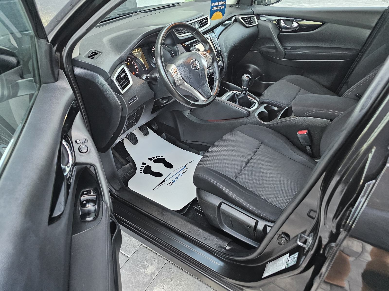 Nissan Qashqai 1,2 N-CONNECTA KAMERA 360 NAVI NOVI LANAC **GARANCIJA**, fotografija 7
