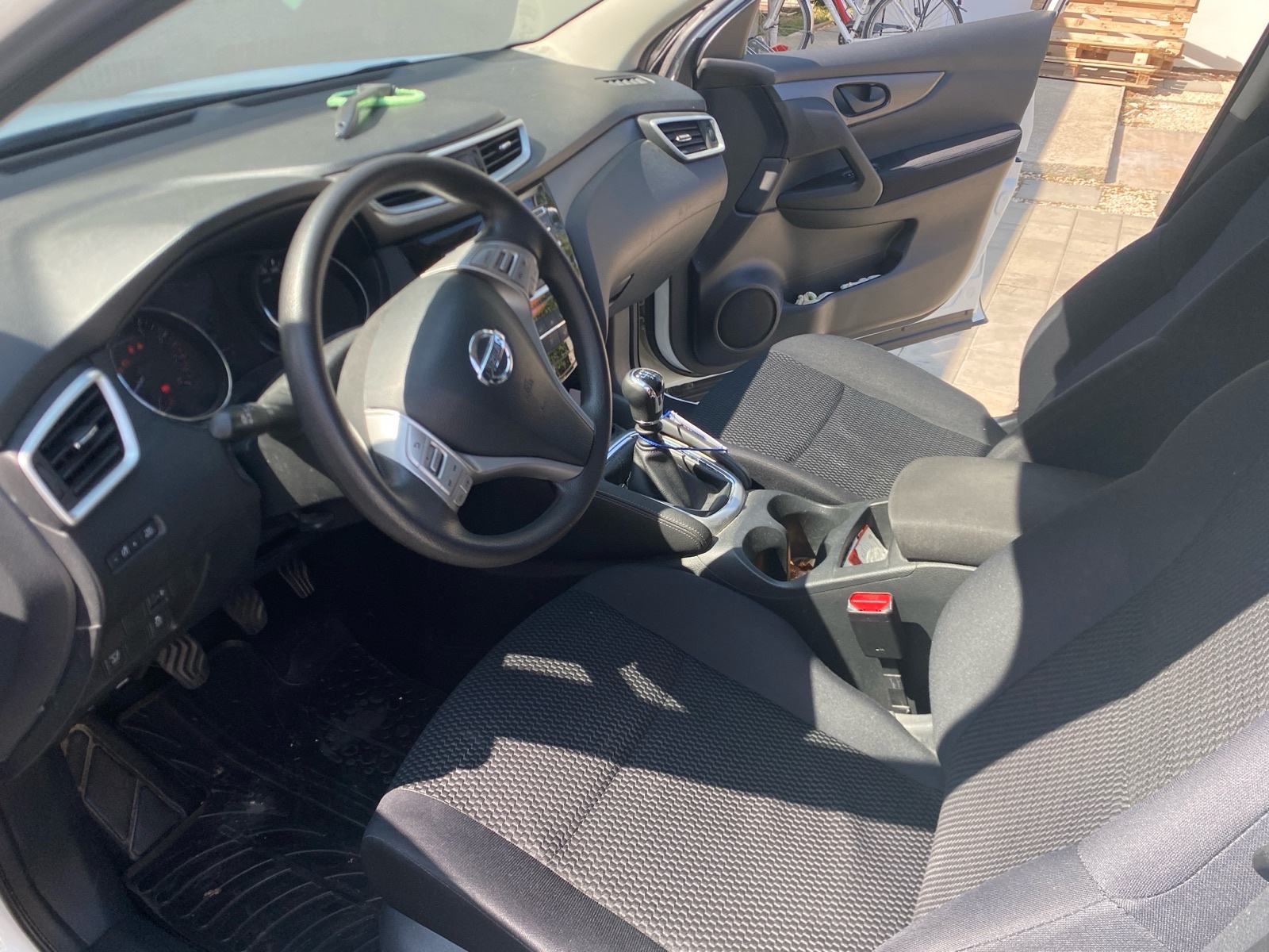 Nissan Qashqai 1,2, fotografija 12
