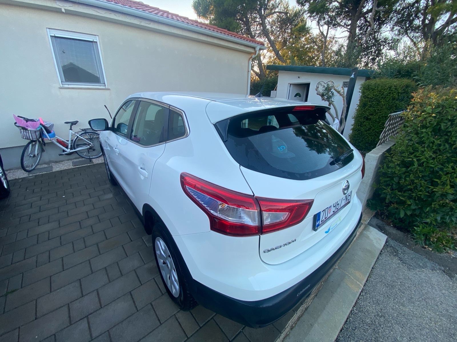 Nissan Qashqai 1,2, fotografija 16
