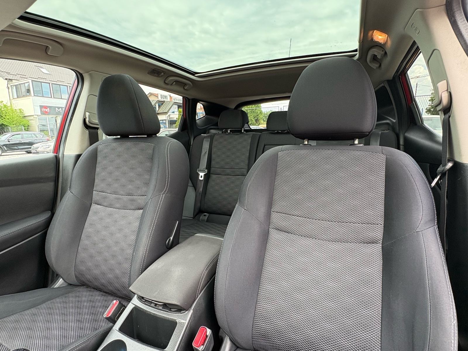Nissan Qashqai 1,2 Tekna 360°, fotografija 10