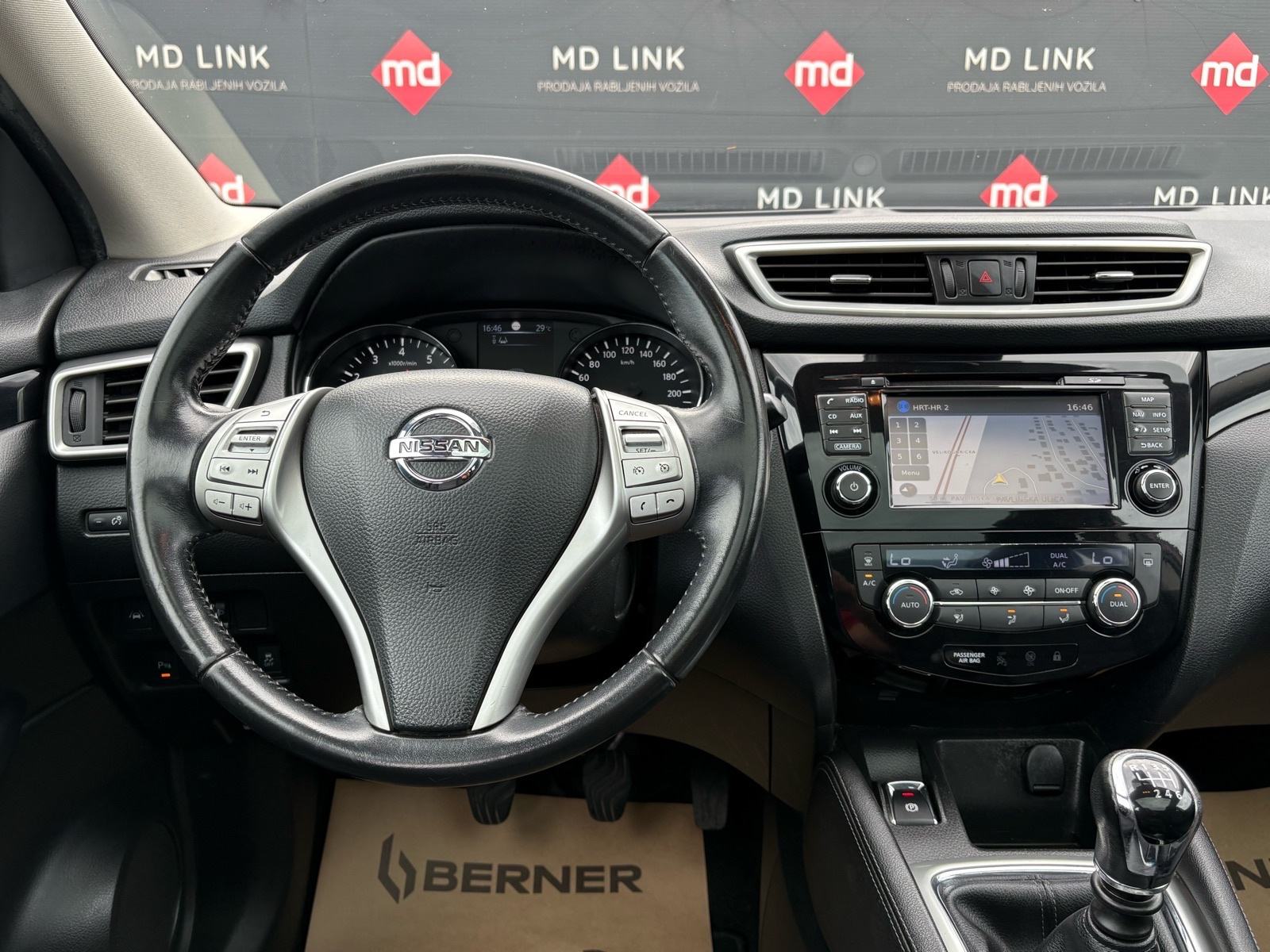 Nissan Qashqai 1,2 Tekna 360°, fotografija 8
