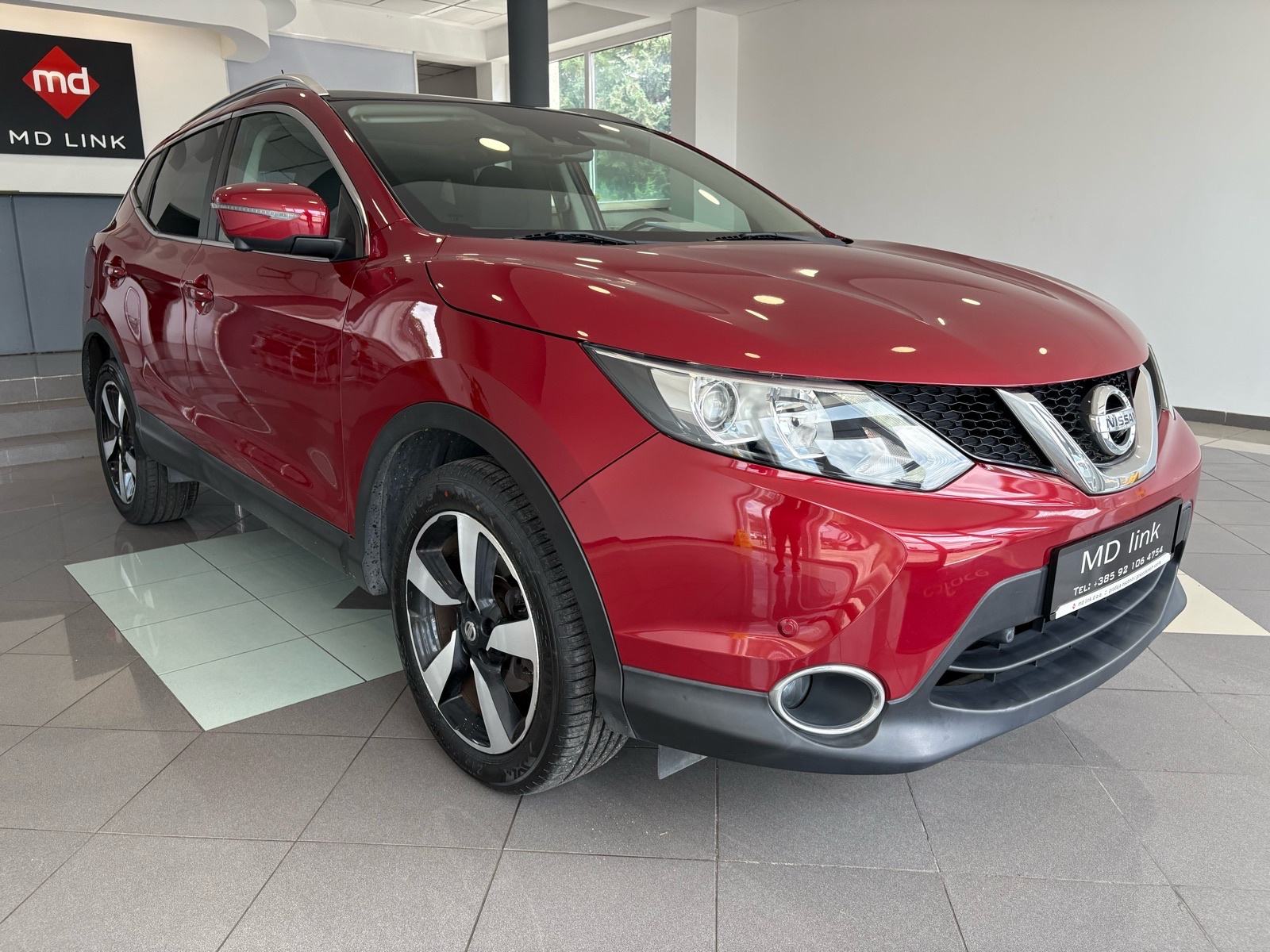 Nissan Qashqai 1,2 Tekna 360°, fotografija 3