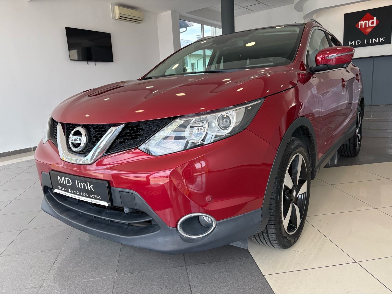 Nissan Qashqai 1,2 Tekna 360°, fotografija 14