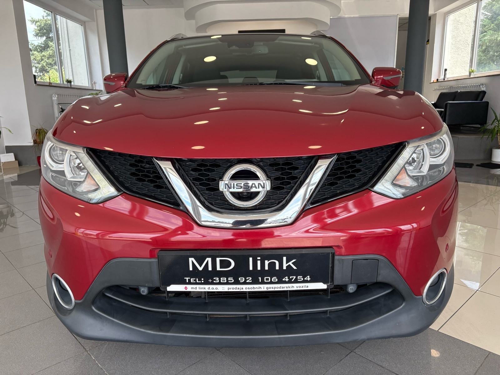 Nissan Qashqai 1,2 Tekna 360°, fotografija 2