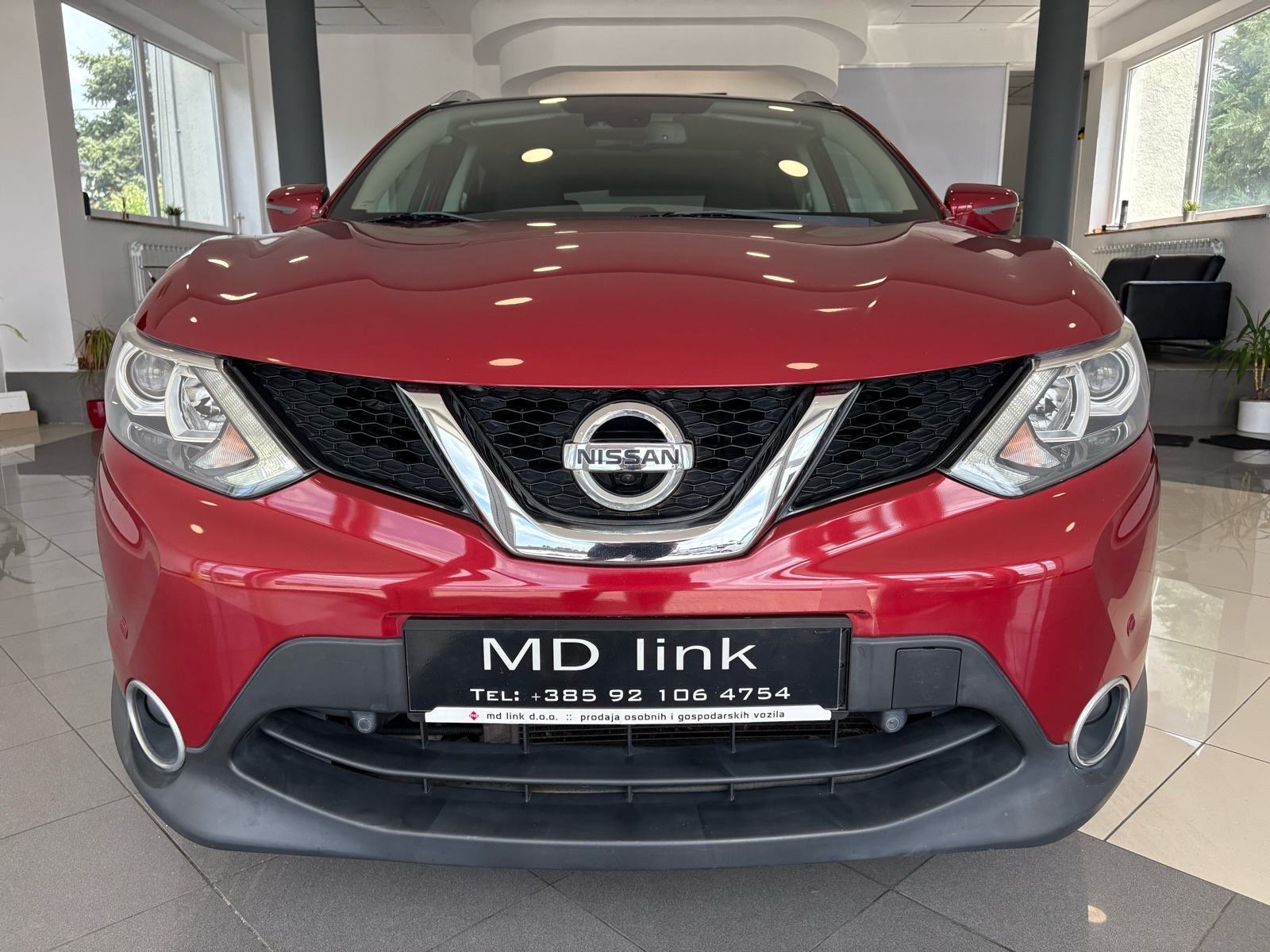 Nissan Qashqai 1,2 Tekna 360°, fotografija 15
