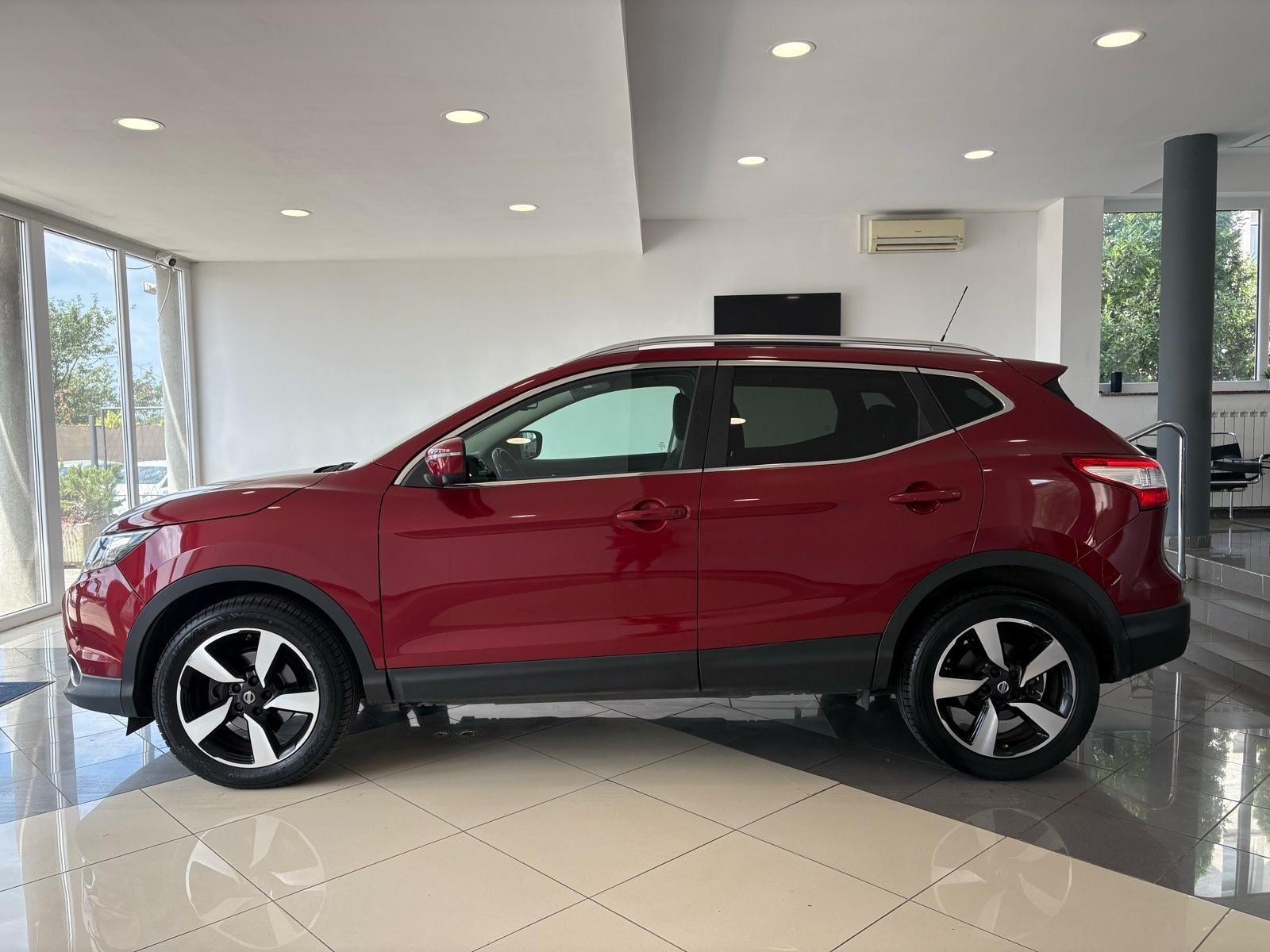 Nissan Qashqai 1,2 Tekna 360°, fotografija 20
