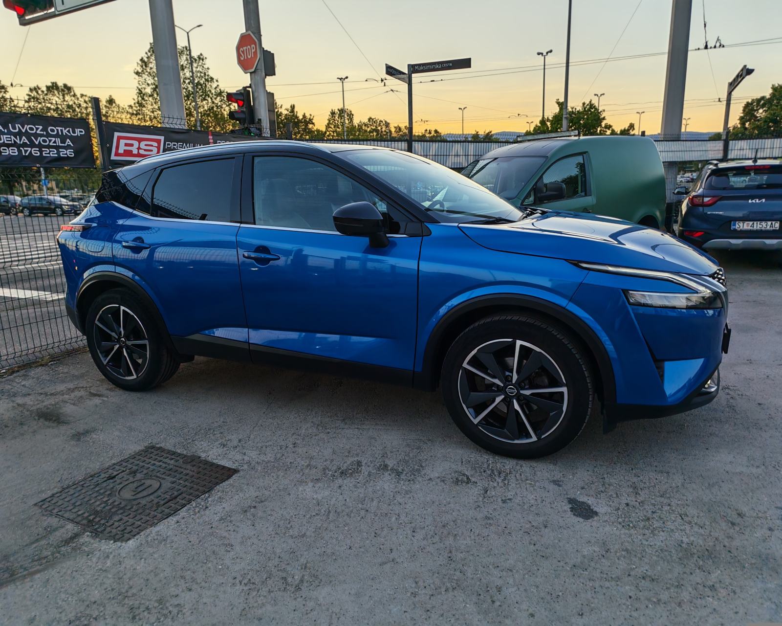 NISSAN QASHQAI 1.3 140KS, PANO, HEADUP, ALU19, 360°CAM, JAMSTVO 12/24M, fotografija 18