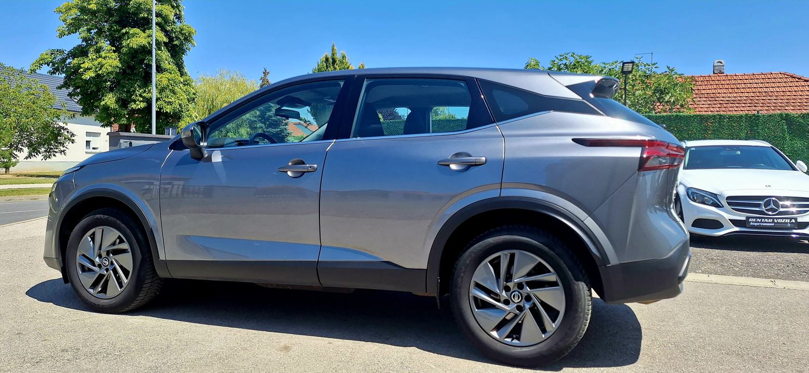 Nissan Qashqai 1.3 /158 ks AUTOMATIK*TVORNIČKO JAMSTVO DO 2027, fotografija 5