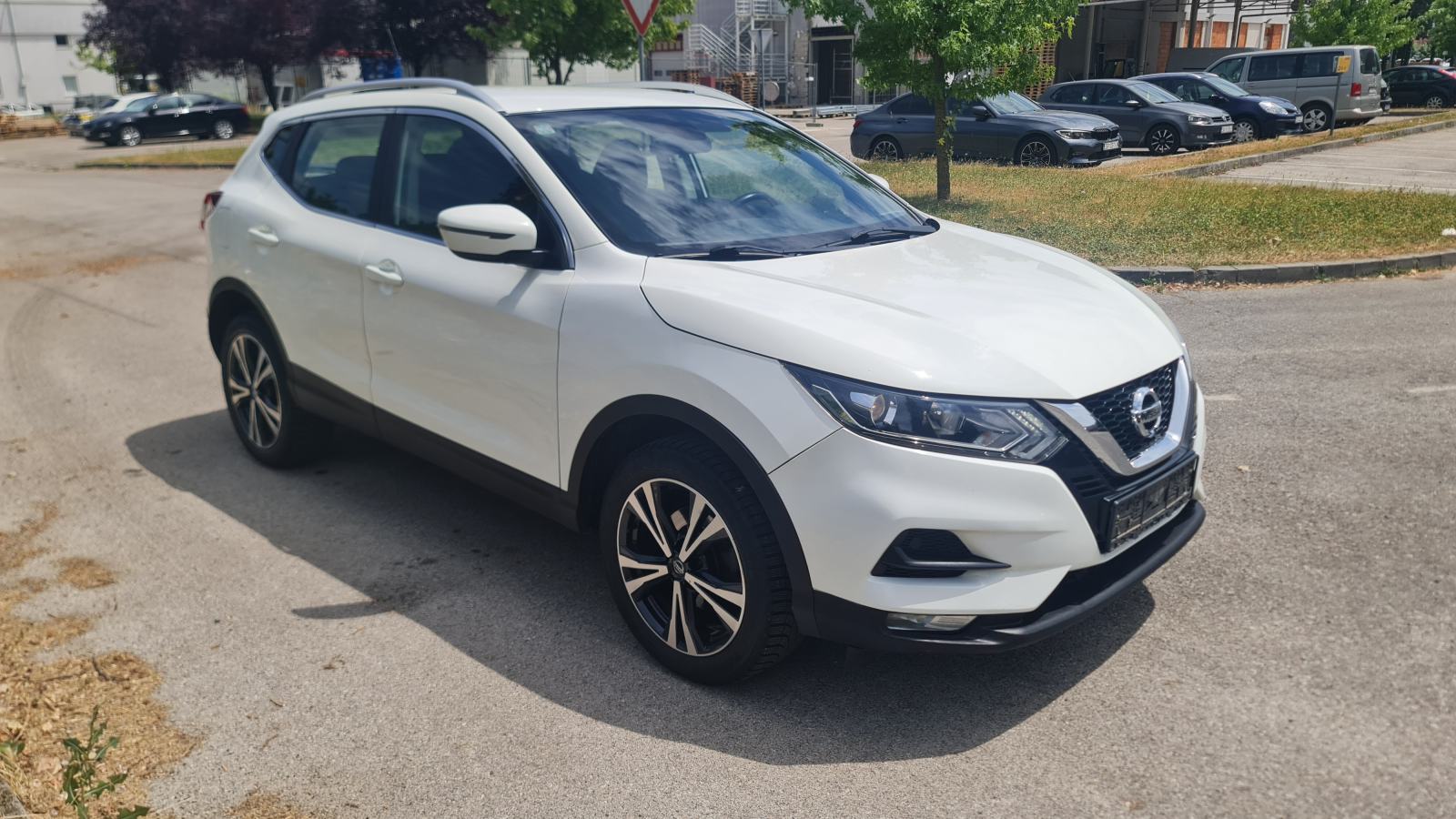 Nissan Qashqai 1,3 DIG-T Style, 2021., 171.300 km, HR auto, fotografija 3