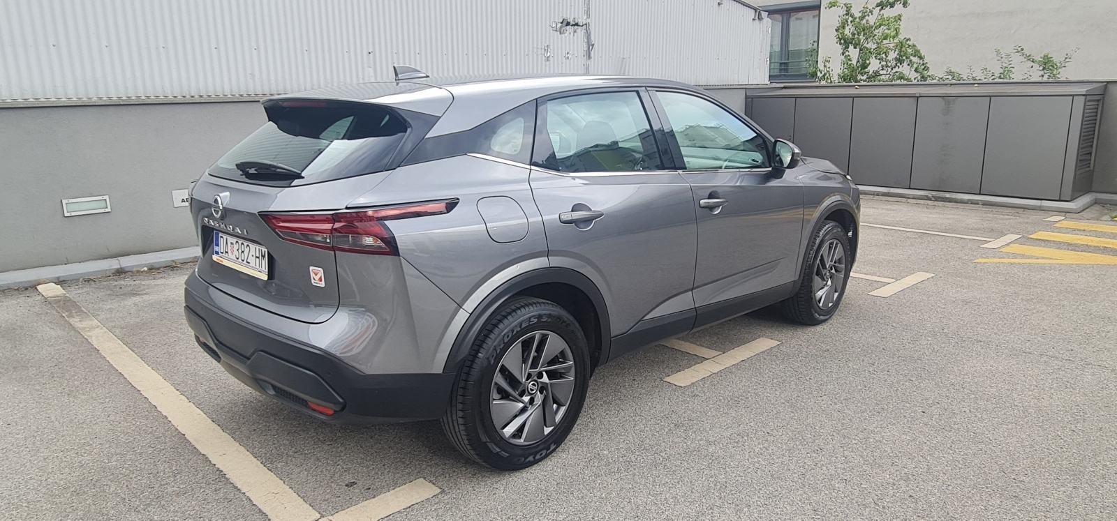 Nissan Qashqai 1.3, 2022., 121.800 km, HR auto, fotografija 7