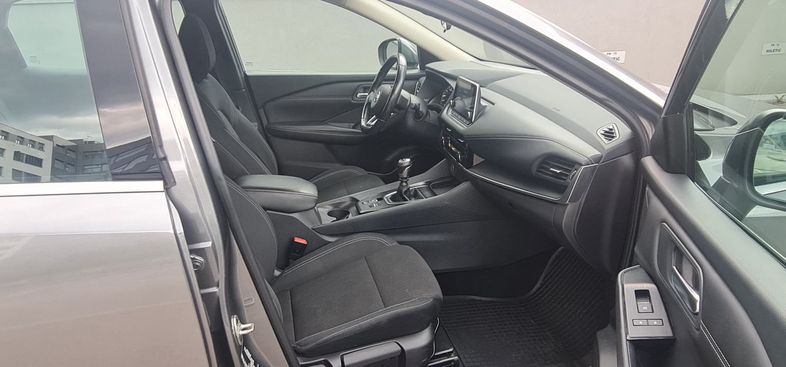 Nissan Qashqai 1.3, 2022., 121.800 km, HR auto, fotografija 9