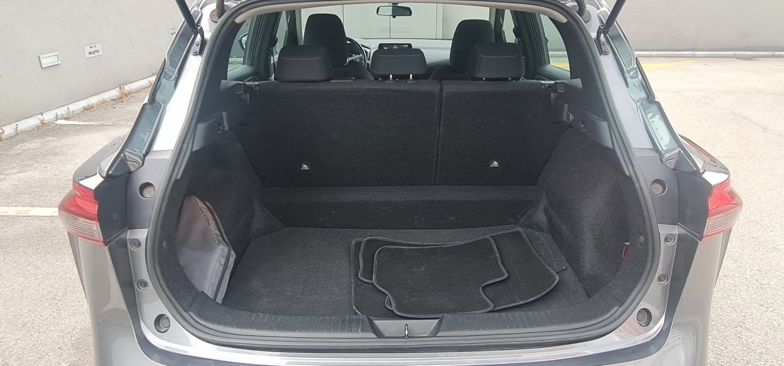 Nissan Qashqai 1.3, 2022., 121.800 km, HR auto, fotografija 11