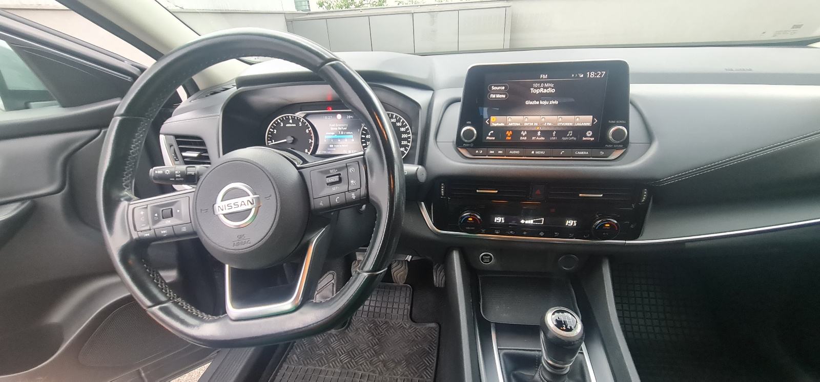 Nissan Qashqai 1.3, 2022., 121.800 km, HR auto, fotografija 12