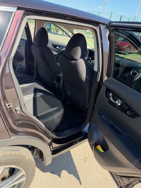 Nissan Qashqai 1,3 automatik, fotografija 10