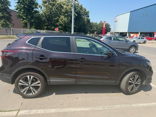 Nissan Qashqai 1,3 automatik, fotografija 3