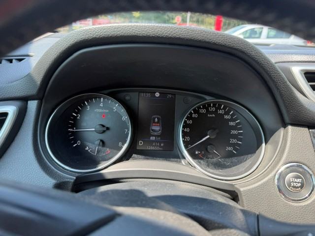 Nissan Qashqai 1,3 automatik, fotografija 7