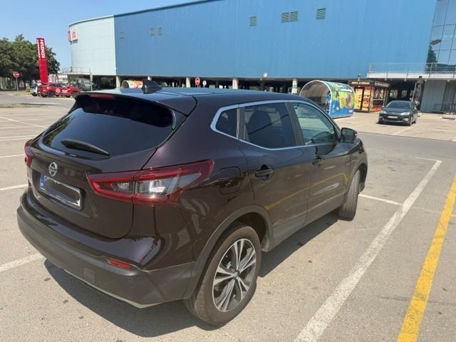 Nissan Qashqai 1,3 automatik, fotografija 5