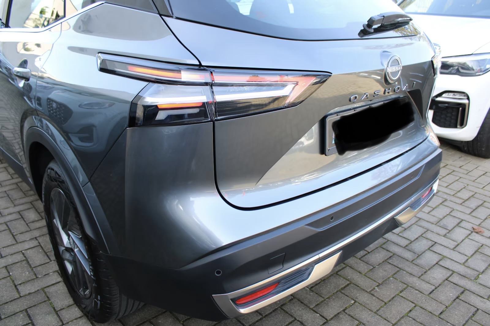 Nissan Qashqai 1.3 automatik, fotografija 9