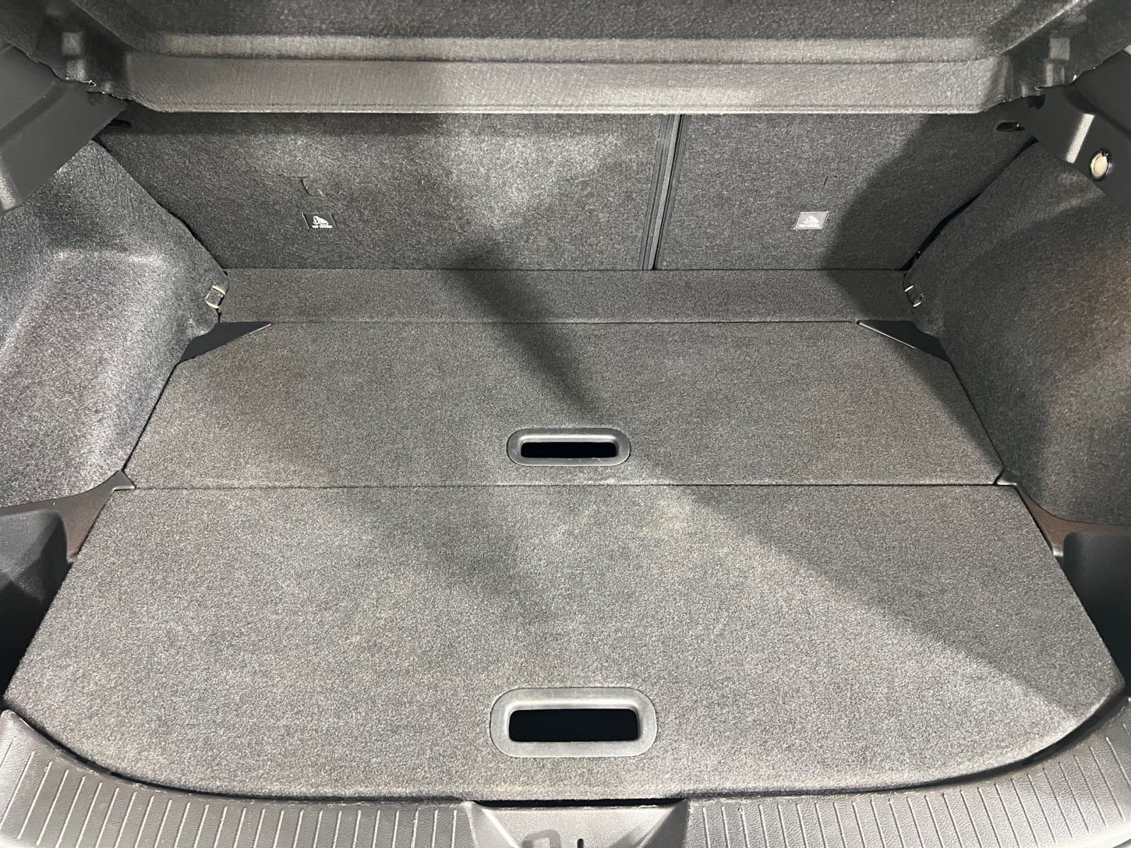 Nissan Qashqai 1.3 DIG 140 N-CONN SUN - 3 godine jamstva, fotografija 12