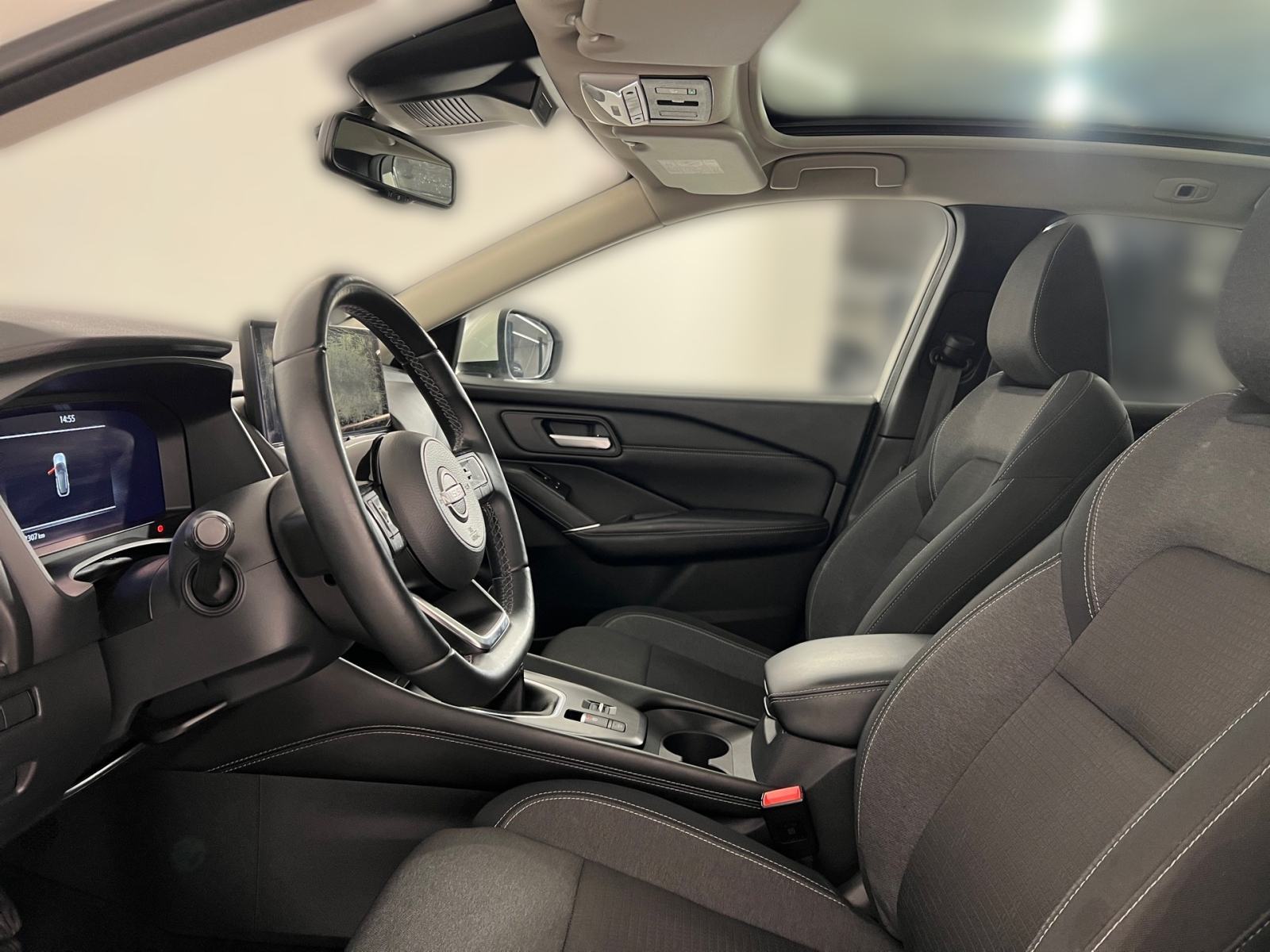 Nissan Qashqai 1.3 DIG 140 N-CONN SUN - 3 godine jamstva, fotografija 13
