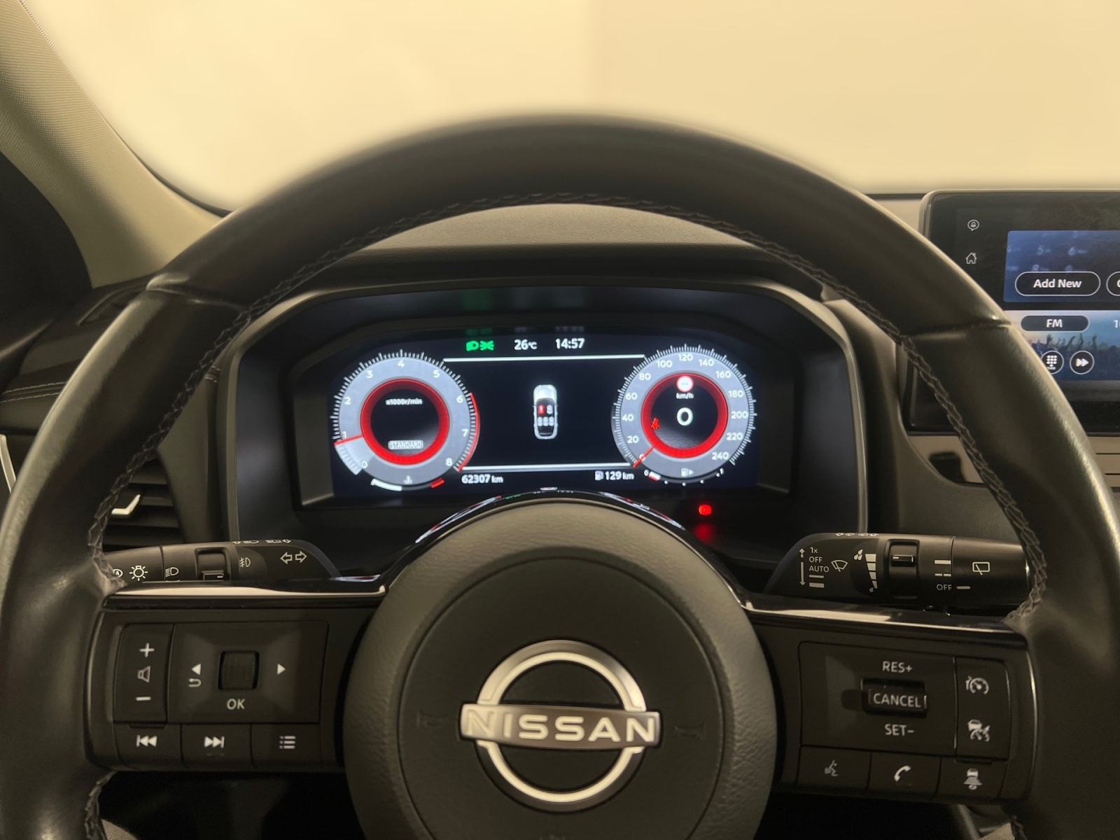 Nissan Qashqai 1.3 DIG 140 N-CONN SUN - 3 godine jamstva, fotografija 16