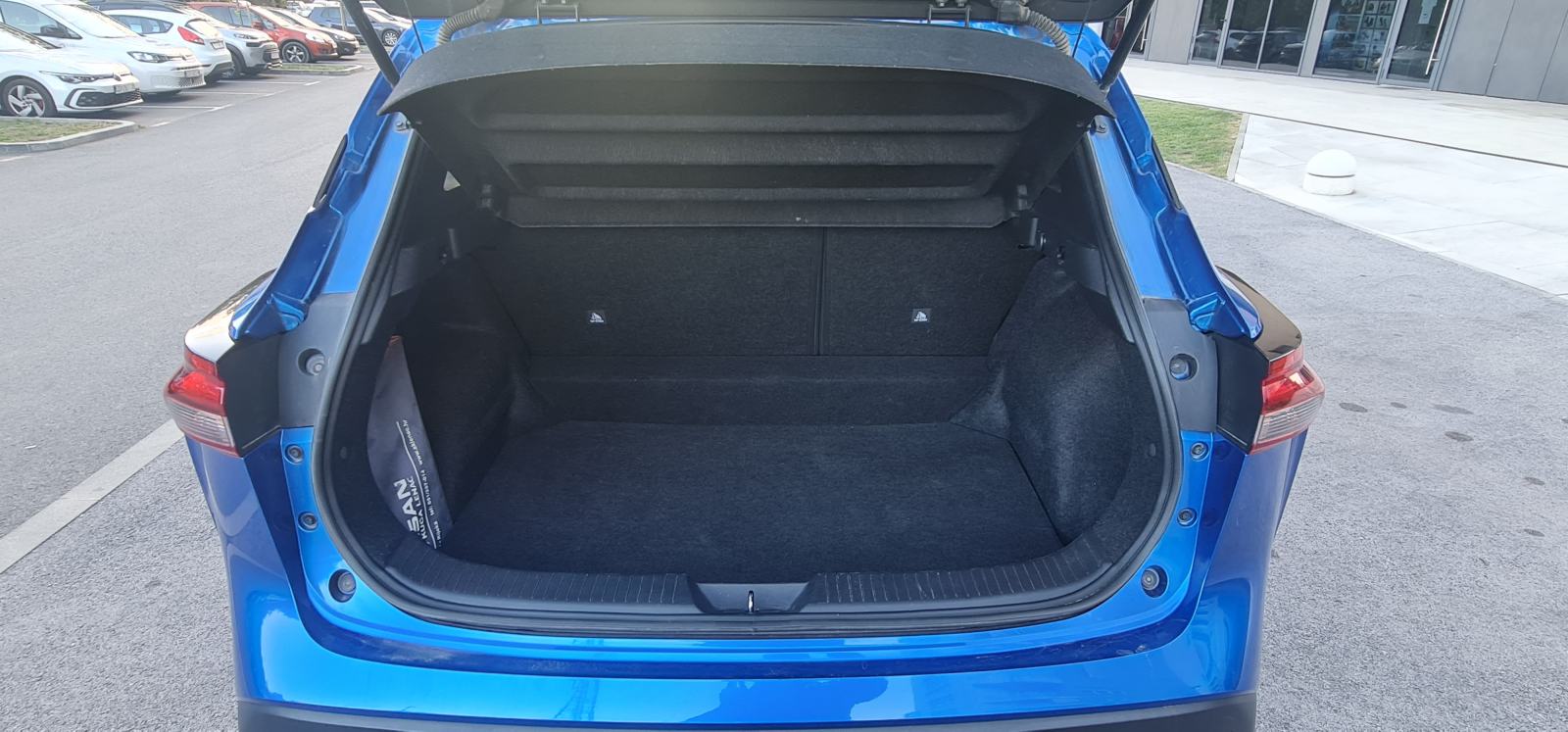 Nissan Qashqai 1.3, 2021., reg. 10/26, HR auto, 139.600 km, fotografija 12
