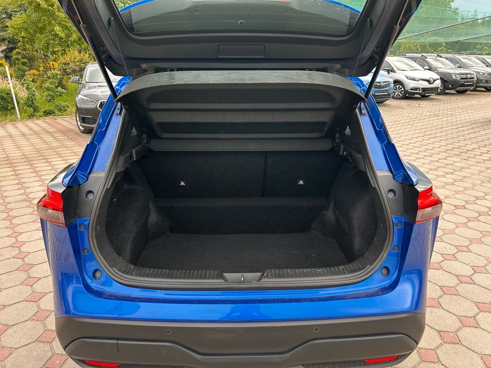 Nissan Qashqai 1,3 DIG-T 2021.,reg:4.5.2027.,SERVISNA, GRIJ SJED, TOP, fotografija 14