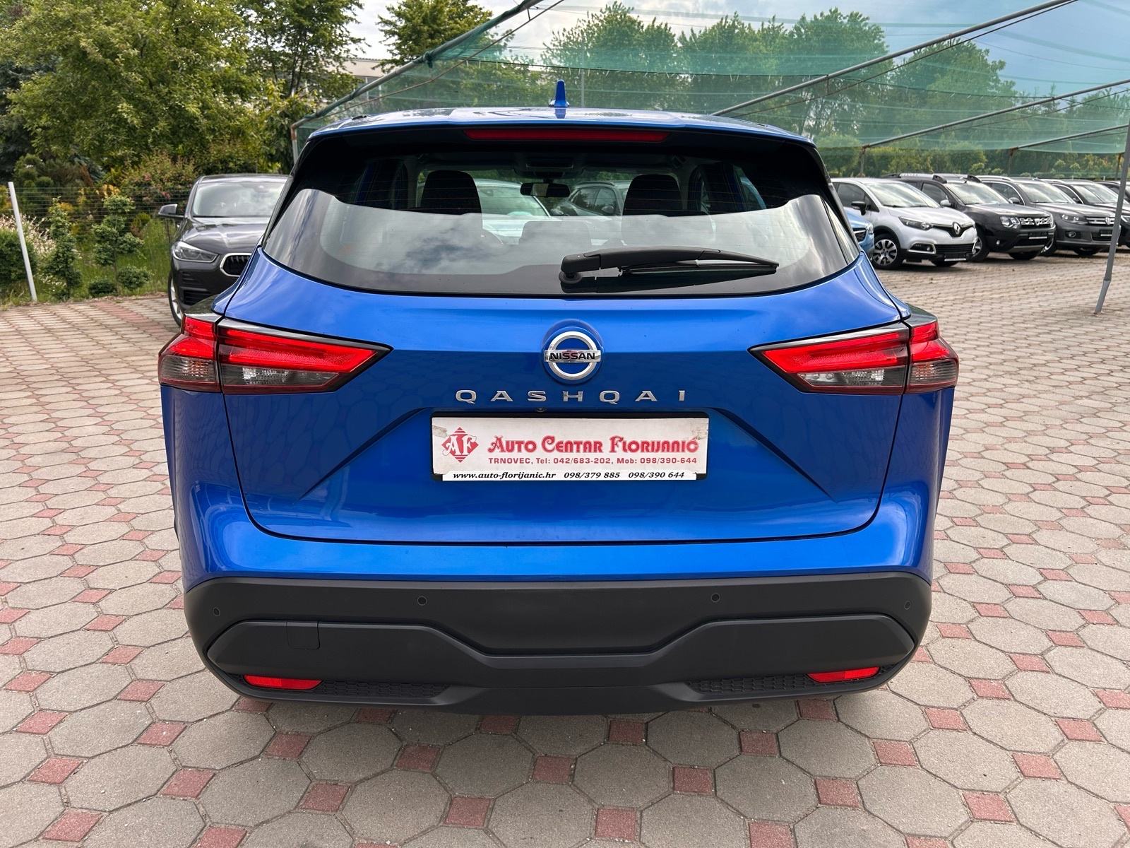 Nissan Qashqai 1,3 DIG-T 2021.,reg:4.5.2027.,SERVISNA, GRIJ SJED, TOP, fotografija 6