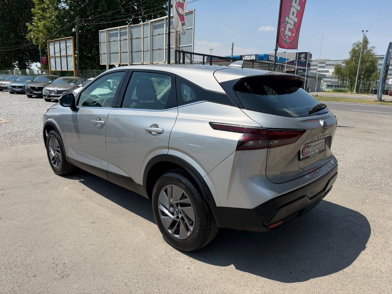 Nissan Qashqai 1.3 DIG-T - PRODANO, fotografija 4