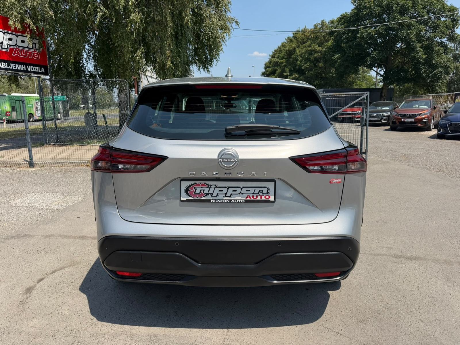 Nissan Qashqai 1.3 DIG-T - PRODANO, fotografija 5