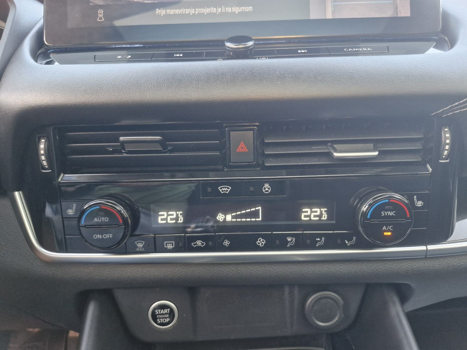 NISSAN QASHQAI 1.3 DIG-T MHEV, N-CONNECTA,VIRTUAL,JAMSTVO 1.GOD, fotografija 17