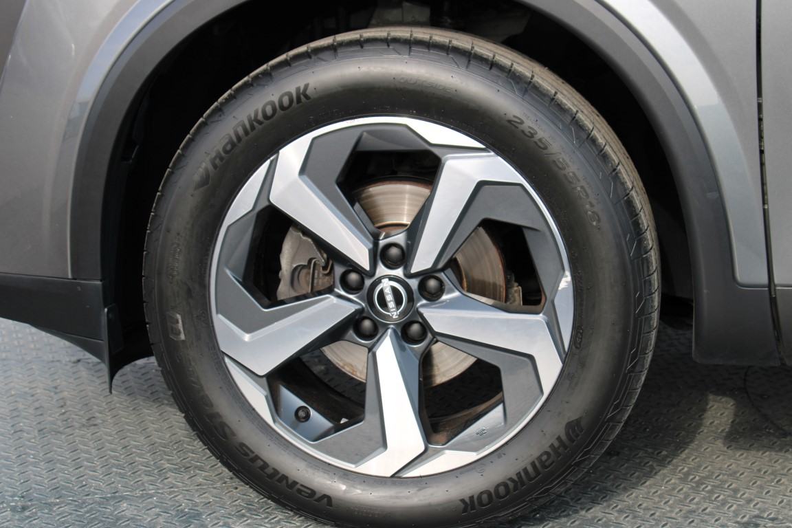 Nissan Qashqai 1,3 DIG-T MHEV N-Connecta, fotografija 6