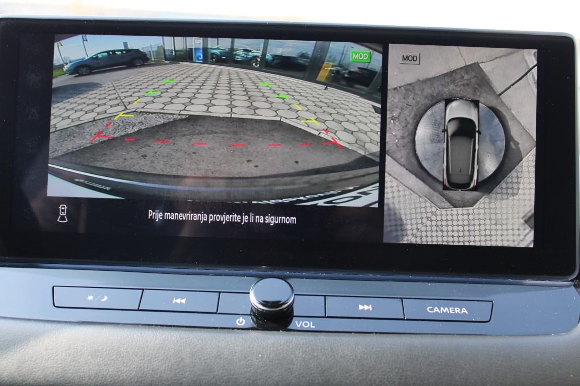 Nissan Qashqai 1,3 DIG-T MHEV N-Connecta, fotografija 18