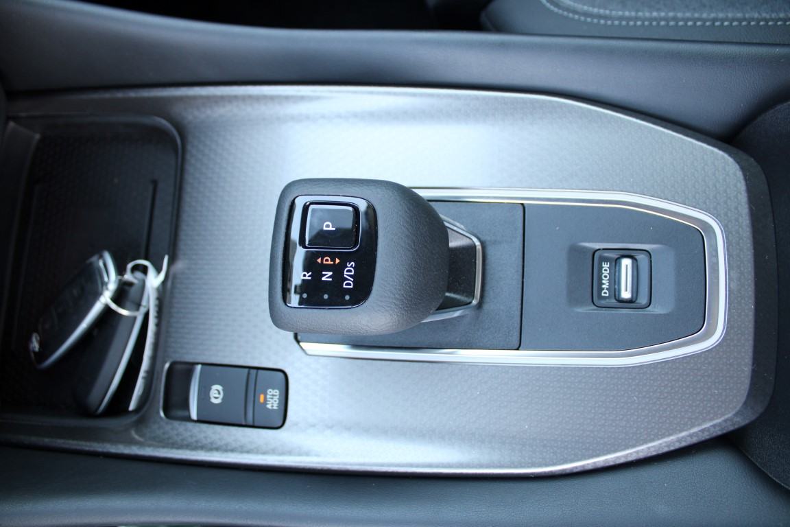 Nissan Qashqai 1,3 DIG-T MHEV N-Connecta X-Tronic, fotografija 18