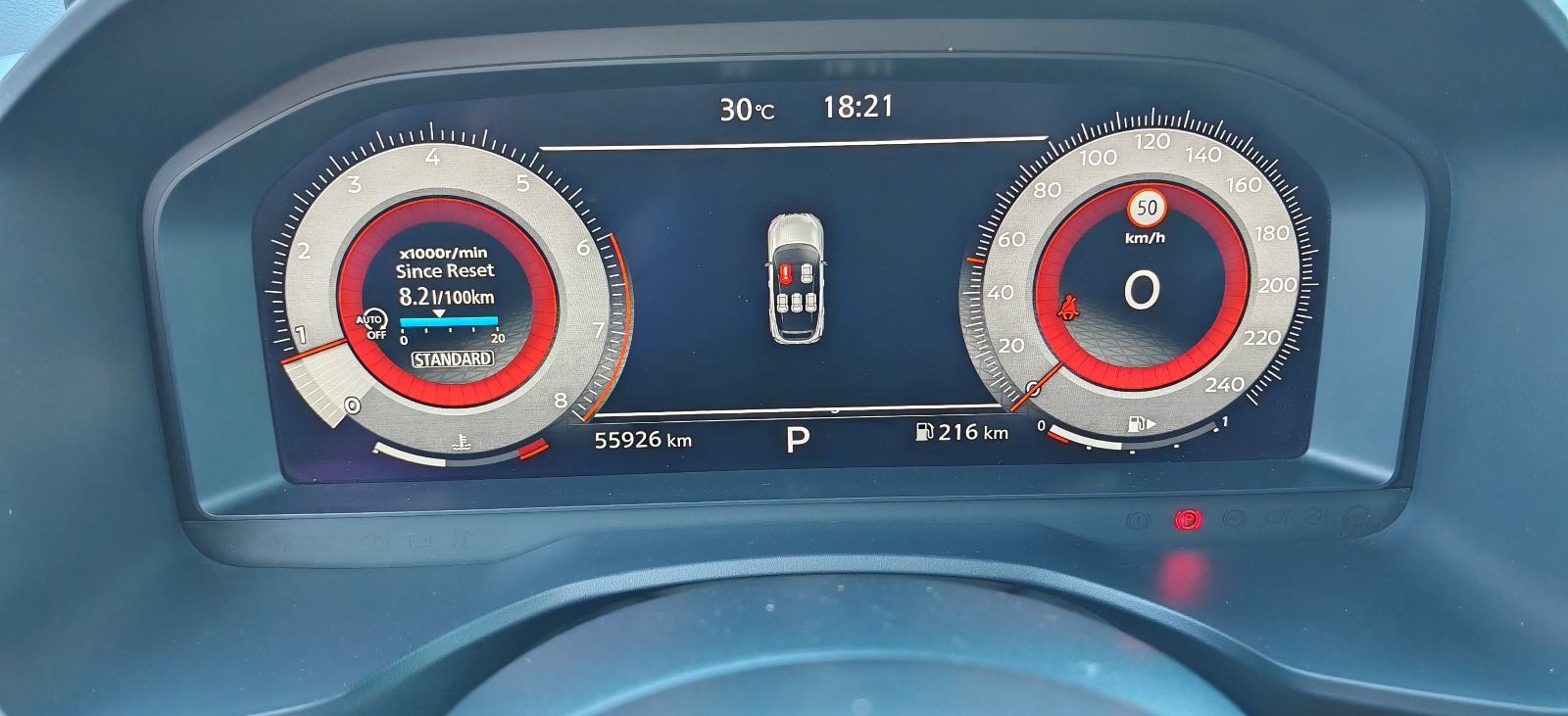 Nissan qashqai 1.3 DIG-T MHEV, fotografija 12