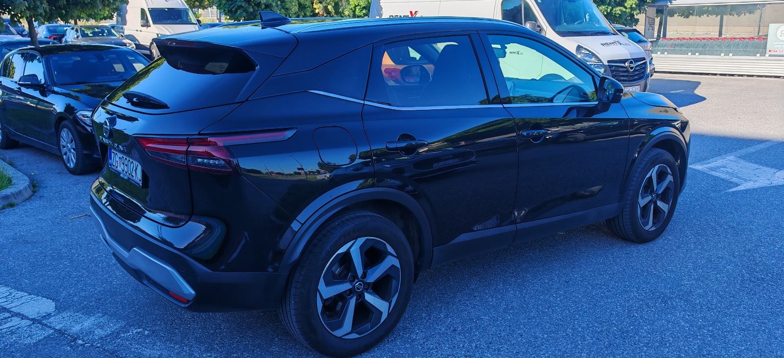 Nissan qashqai 1.3 DIG-T MHEV, fotografija 3