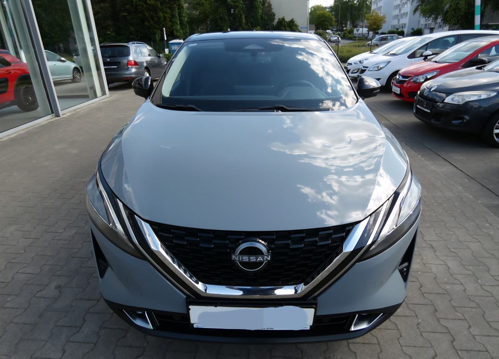 Nissan Qashqai 1.3 DIG-T N-Connecta -LED-NAVI-ALU-KAMERA 360-JAMSTVO, fotografija 2