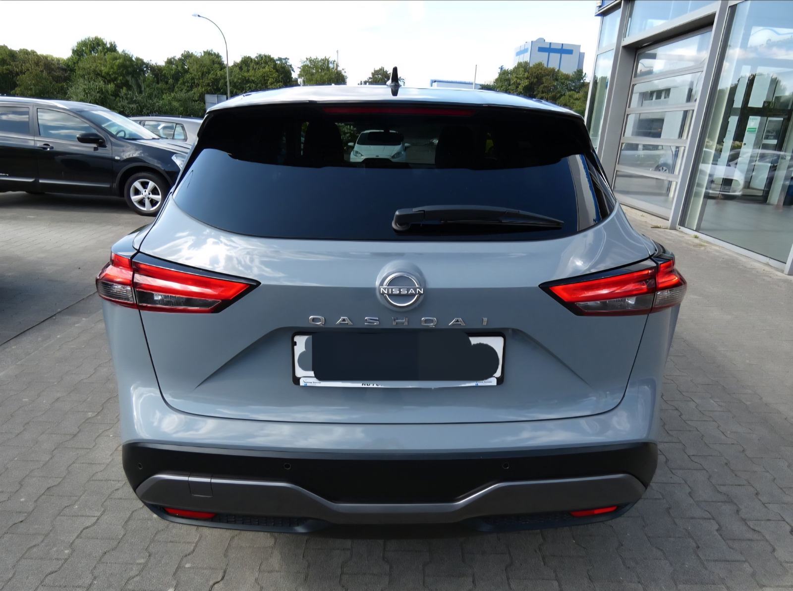 Nissan Qashqai 1.3 DIG-T N-Connecta -LED-NAVI-ALU-KAMERA 360-JAMSTVO, fotografija 6