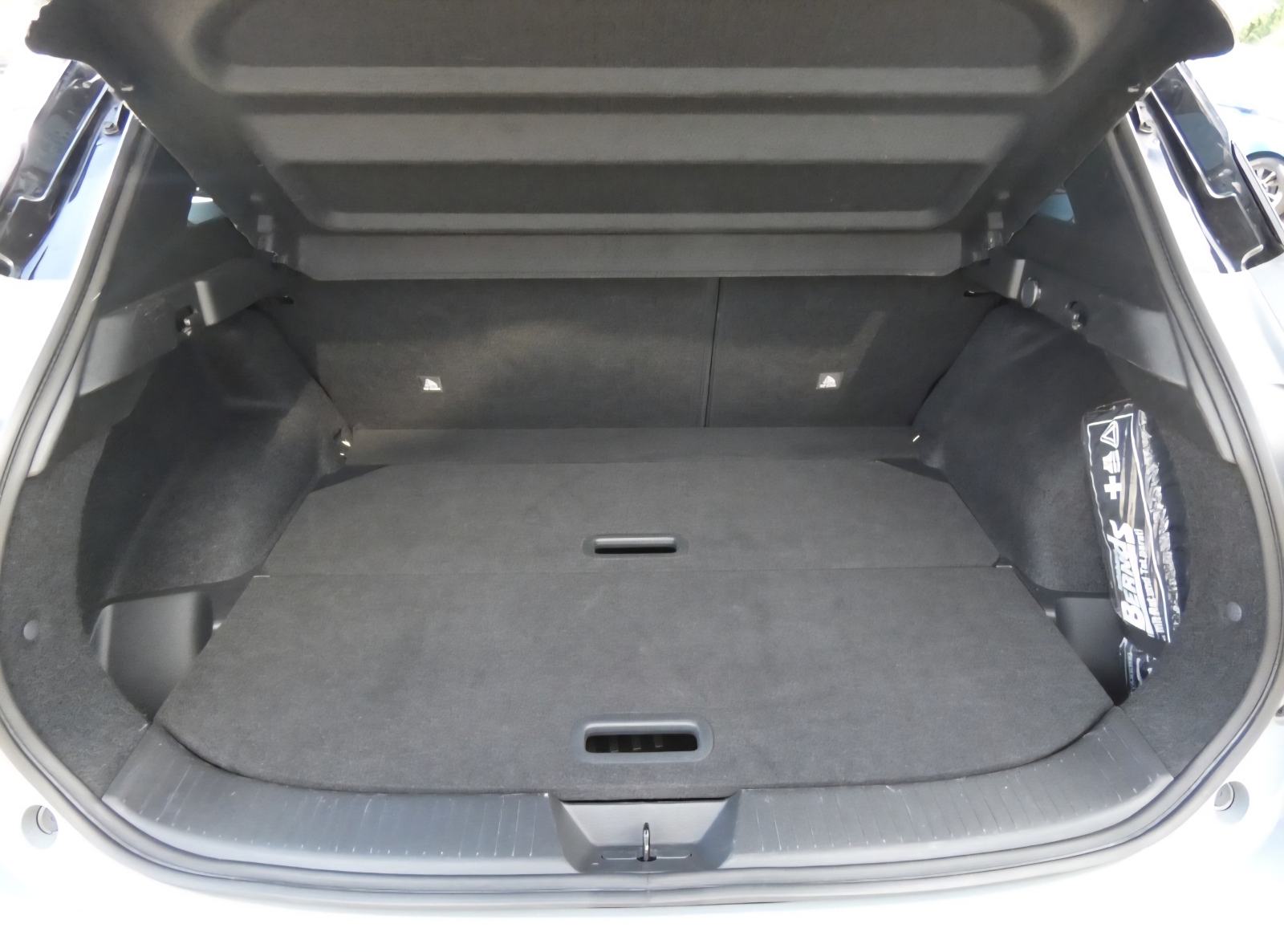 Nissan Qashqai 1.3 DIG-T N-Connecta -LED-NAVI-ALU-KAMERA 360-JAMSTVO, fotografija 15