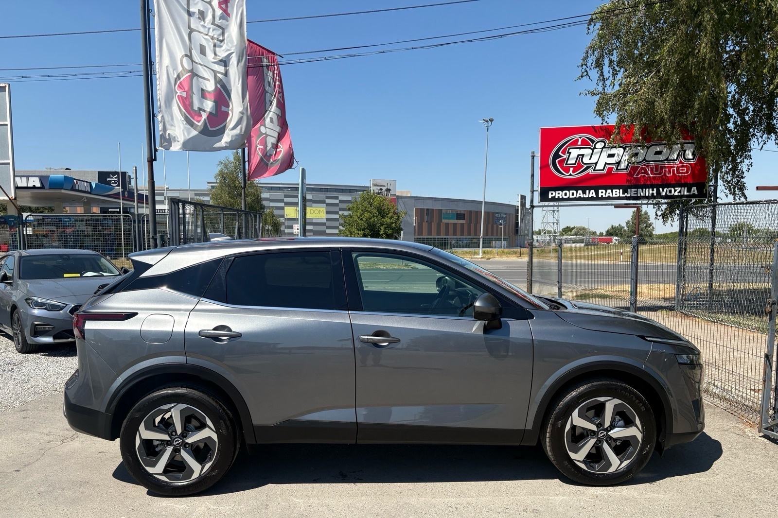 Nissan Qashqai 1.3 DIG-T NAVI - 53.000KM - AUTOMATIK - KAMERA -LEASING, fotografija 9