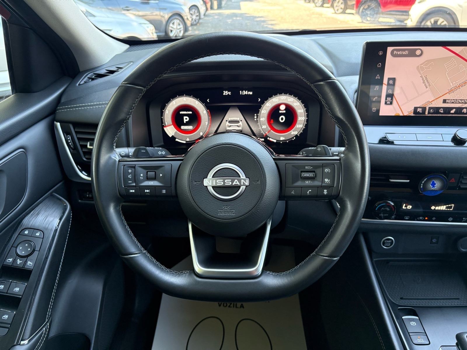 Nissan Qashqai 1.3 DIG-T NAVI - 53.000KM - AUTOMATIK - KAMERA -LEASING, fotografija 16