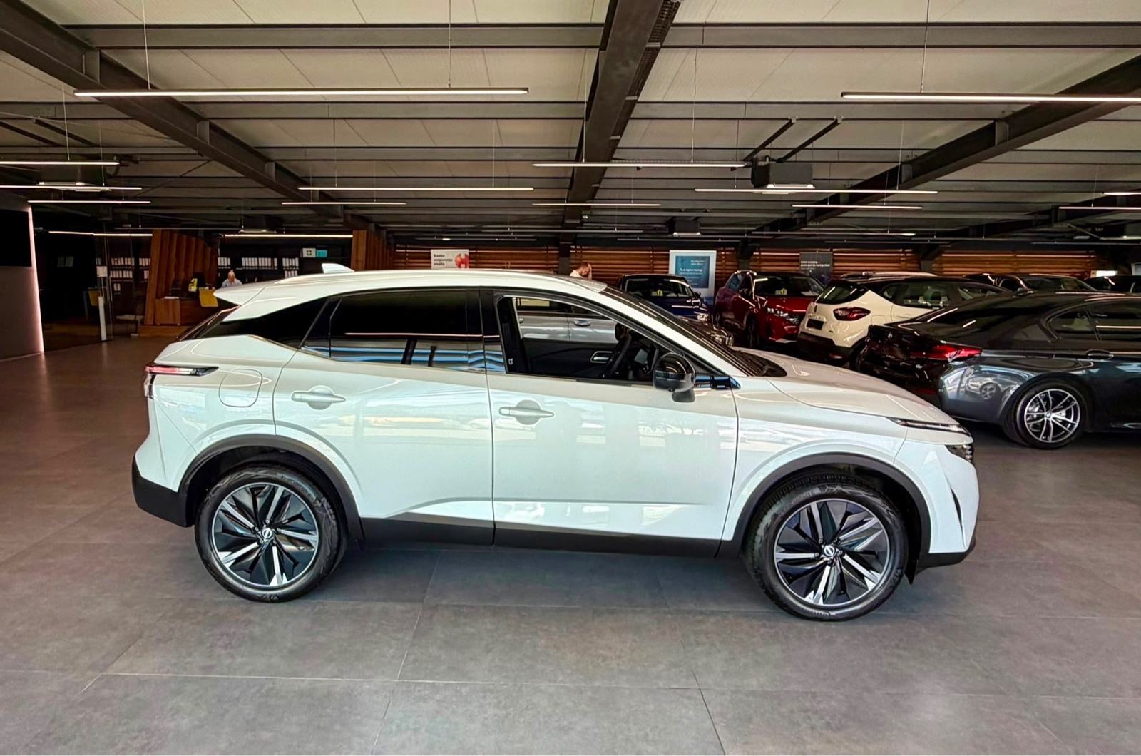 Nissan Qashqai 1.3 DIG-T NAVI • VIRTUAL • KAMERA 360° • LEASING, fotografija 9